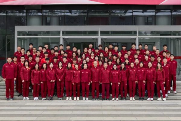 忠琦配资 62名运动员参加43个项目 中国田径队出征亚锦赛