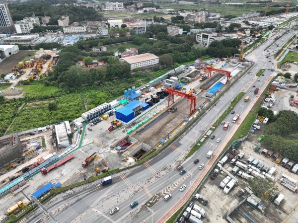 千红网 首台盾构顺利始发！广州地铁八号线北段土建进度18%